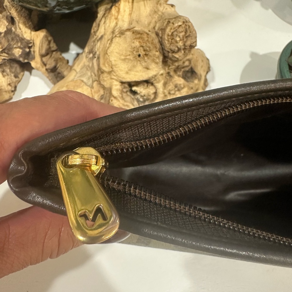 Nina Ricci Pouch - Picture 4 of 5